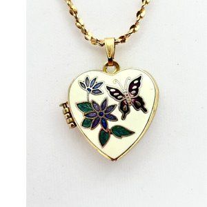 Vintage Enameled Heart Locket with Gold Tone Diamond Cut Chain